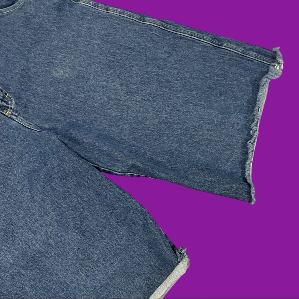 Y2K R2 Hardcore Denim Shorts - Picture 3 of 5